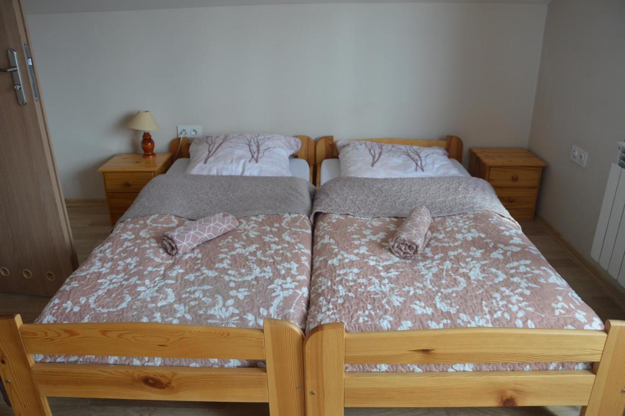 Rodzinny Apartament Folker Wegierska Górka Exterior foto